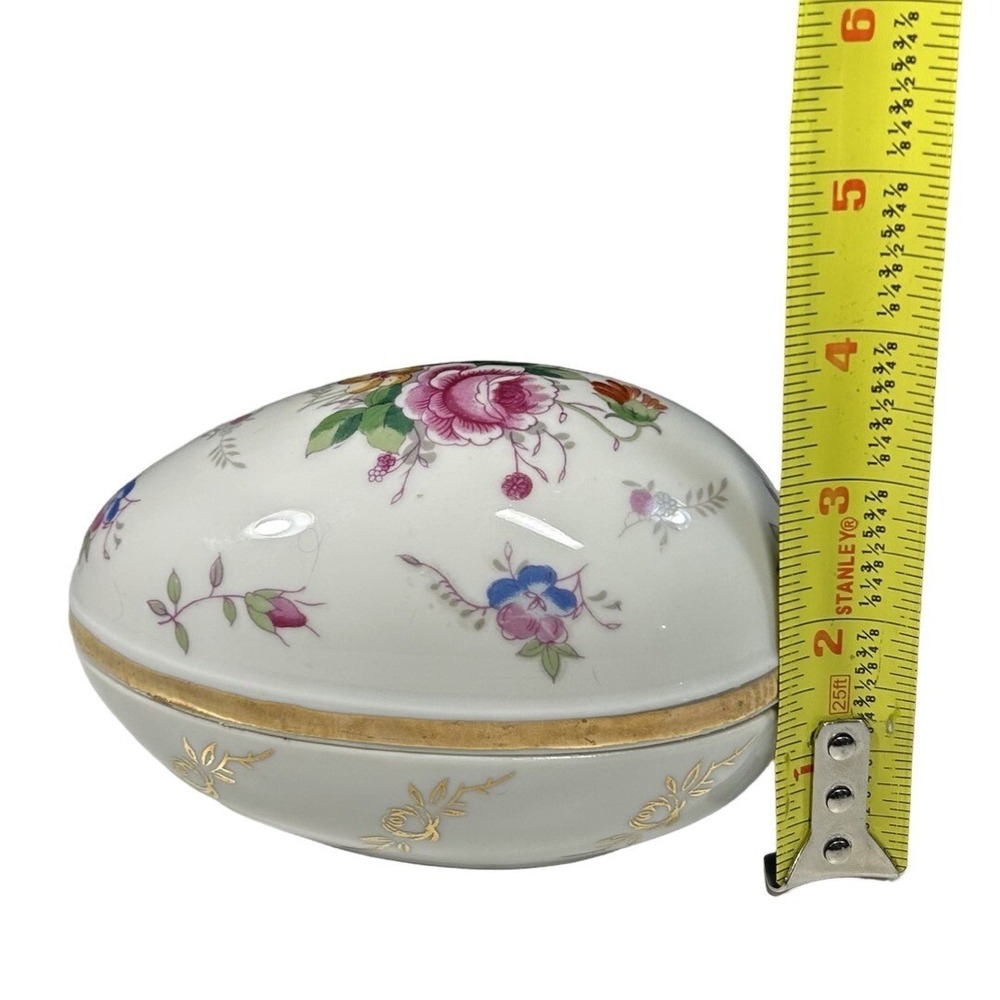 Vintage Porcelain Egg Shaped Trinket Box Candy Dish Floral Gold Trim - Picture 11 of 11